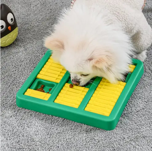 Interactive Dog Educational Toy – Durable Puzzle Toy for Smart Play (Green/Blue)